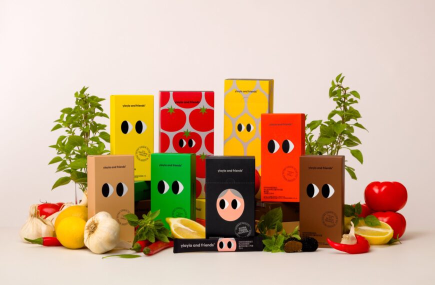 The Tiny Olive Oil Sachet That Carries a Greek Grandmother’s Worth of Joy