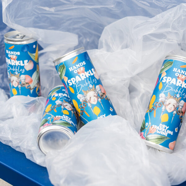 Sparkle Bubbles’ Canned Wine Goes Baroque