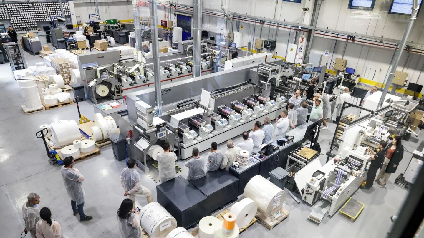 LOC España installs second BOBST press to expand label production