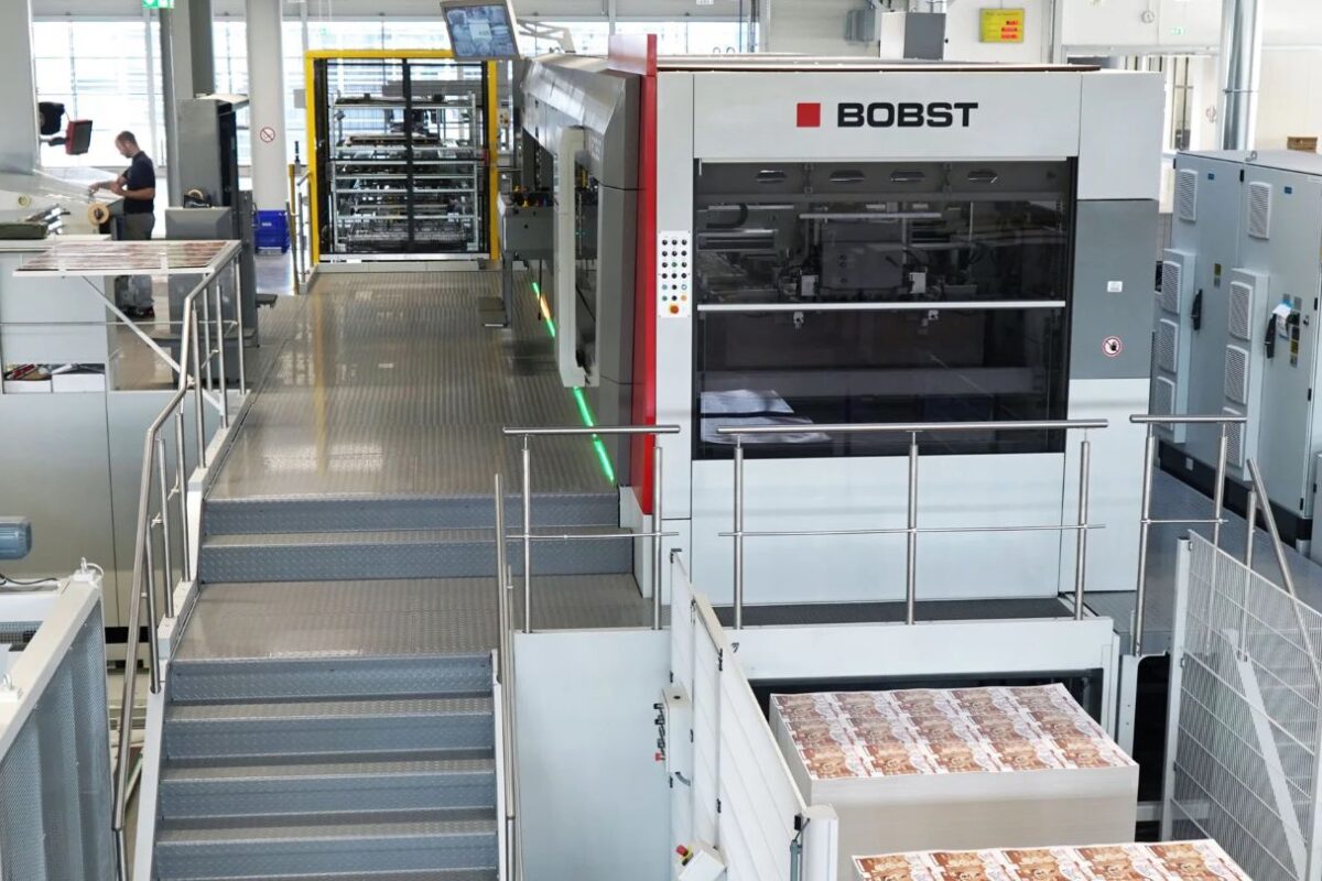 Leopold tests BOBST die-cutter at plant in Marbach, Germany