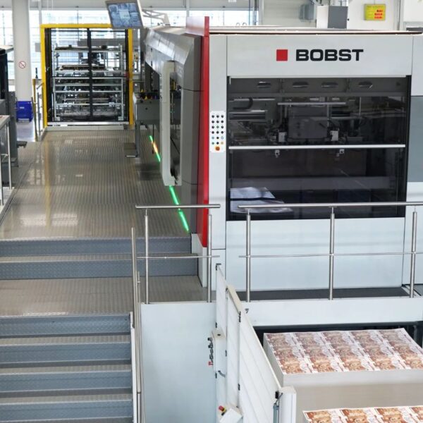 Leopold tests BOBST die-cutter at plant in Marbach, Germany