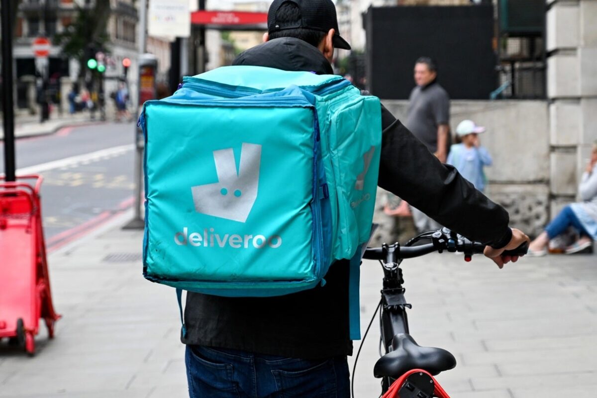 Pho joins Deliveroo’s sustainable packaging challenge with Sheffield Hallam